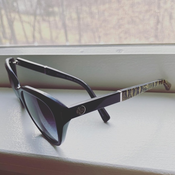 Sunglasses with zero scratches - Picture 4 of 4